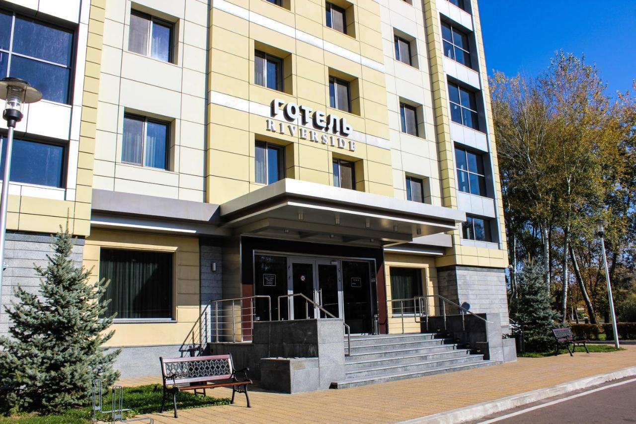 Riverside- Hotel And Mice Černihiv Exteriér fotografie